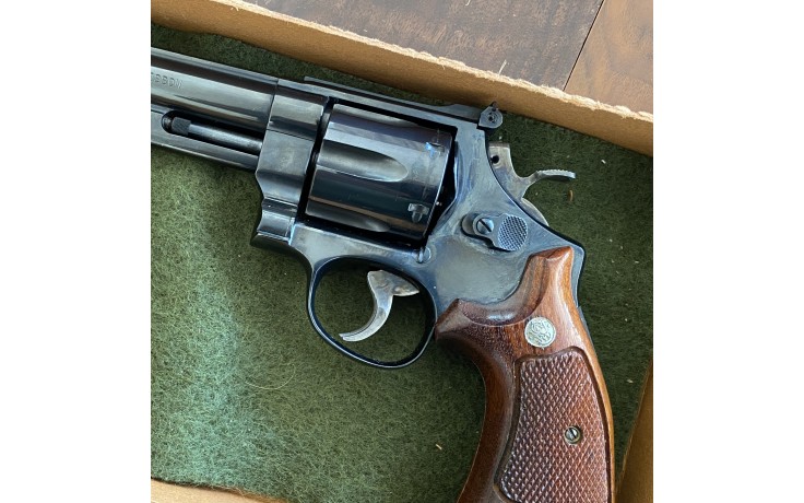 Smith & Wesson Mod. 29-3 "Dirty Harry .44 Magnum"